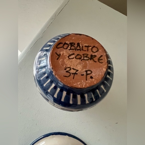 Vintage Cobalto y Cobre Pottery Spanish Tiny Pitcher Plate Collectible - Picture 8 of 10